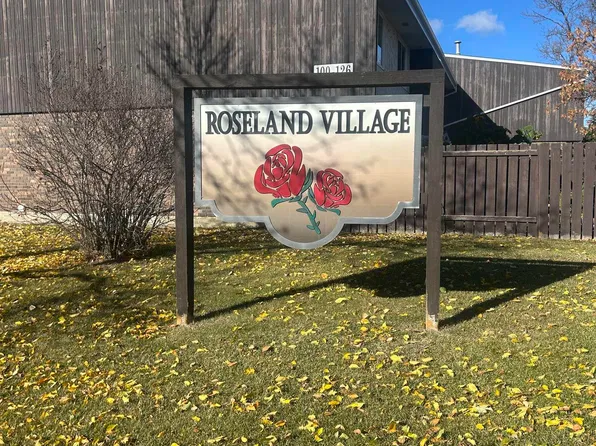 159 Roseland Vlg NW, Edmonton, AB T5E 5R6