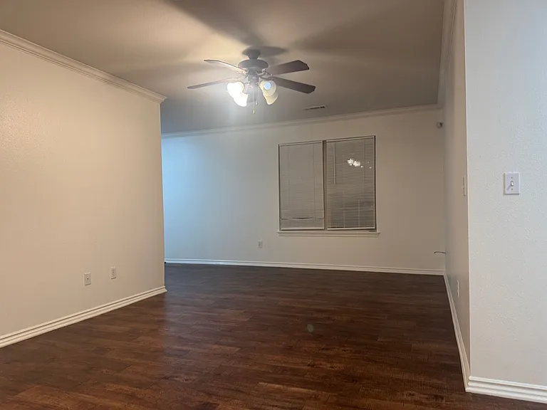 1584 N Willowbrook Dr — Photo 20