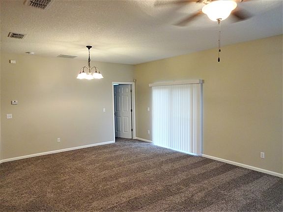 2nd image of 13724 Chipperfield Ln
