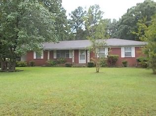 23491 Highway 8 E, Grenada, MS 38901