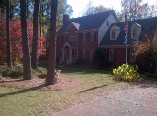 5308 Shoreline Ct, Holly Springs, NC 27540