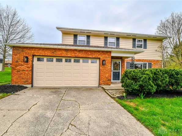 3086 Burr Oak Ct, Dayton, OH 45420