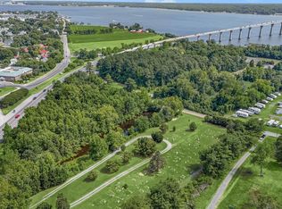 14055 Solomons Island Rd S, Solomons, MD 20688