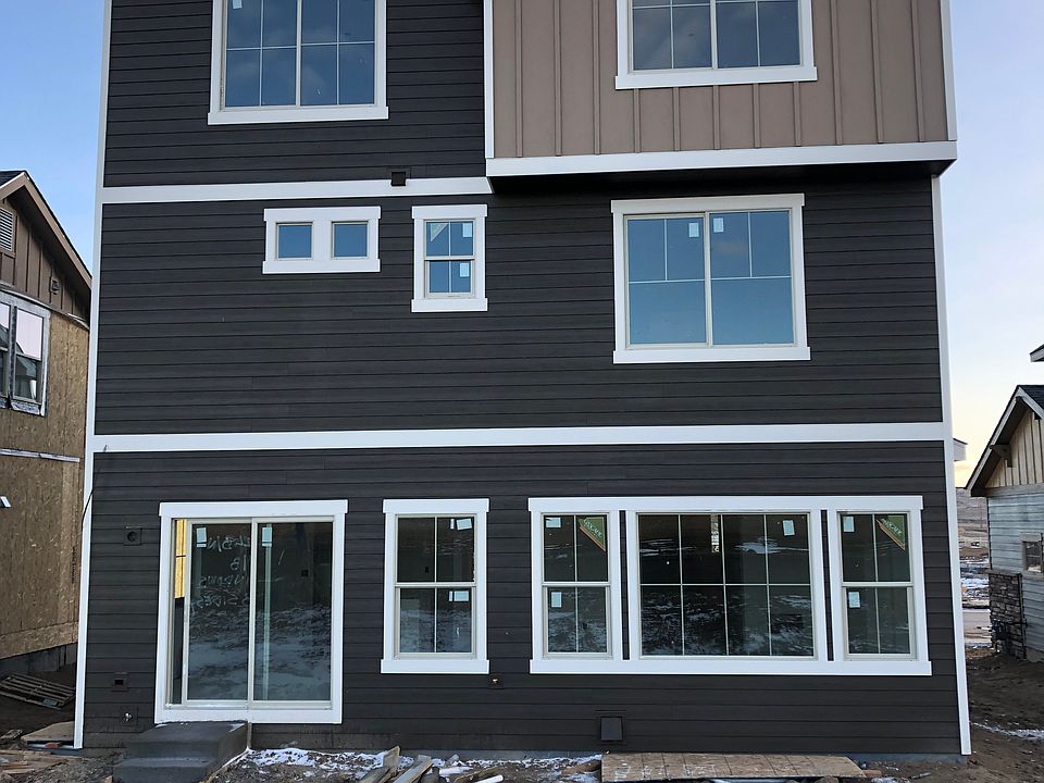 2nd image of 1073 Acadia Circle