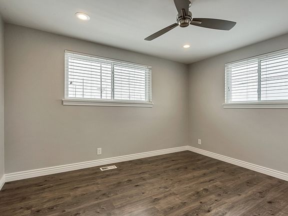 3rd image of 7011 S Ponderosa Dr #1