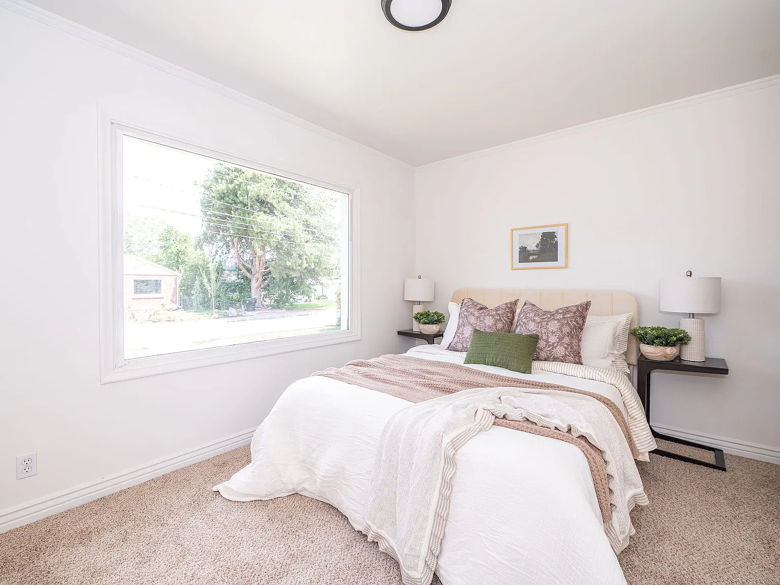 Beautifully Remodeled 3-Bedroom Home For Rent In Murray! — Photo 4