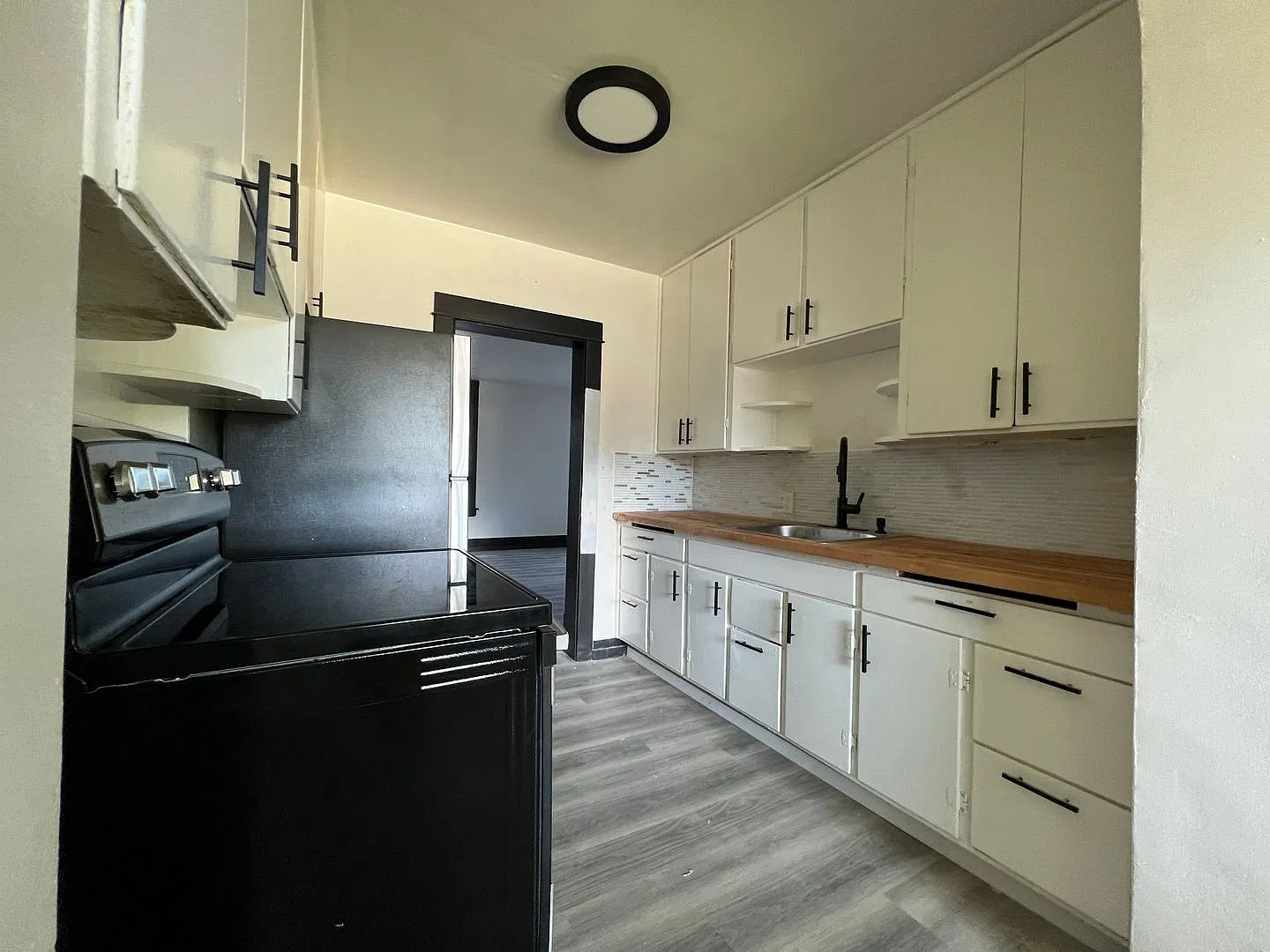 Hallett House — Photo 4