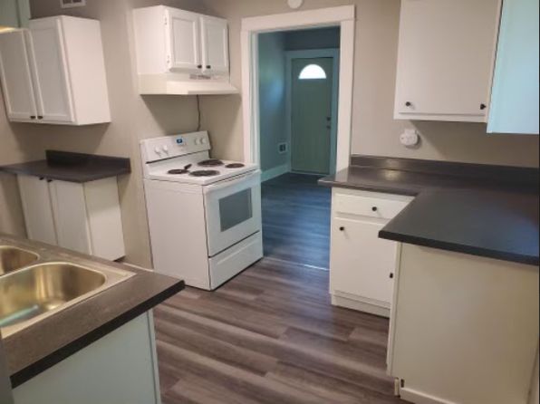 142 Kate St #3