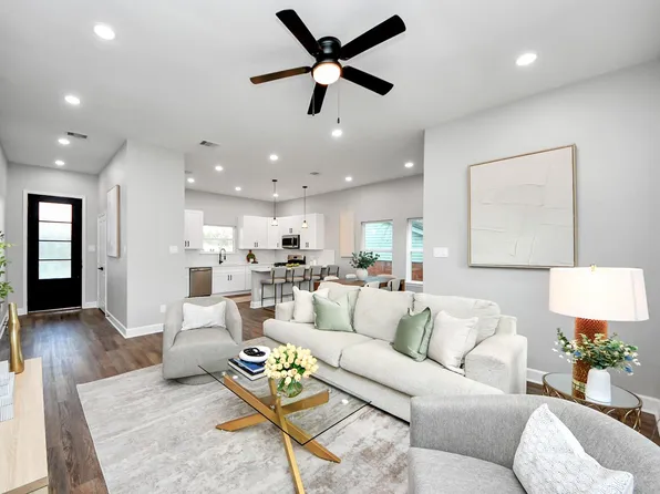 4210 Tavenor Ln, Houston, TX 77047