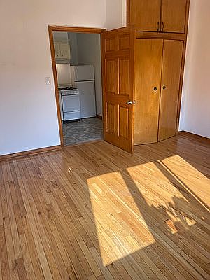 2nd image of 722 Leonard St #M