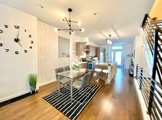 4231 213th Pl SE #56, Sammamish, WA 98029