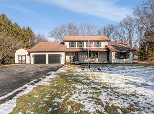 4N285 Whirlaway Dr, Elburn, IL 60119