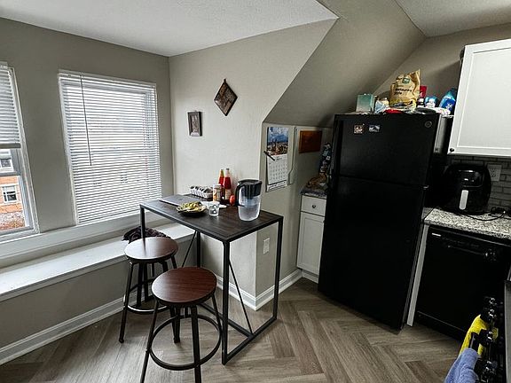 4th image of 230 S Negley Ave APT 6
