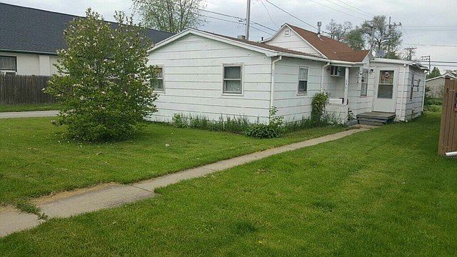 1st image of 136 S Douglas Ave