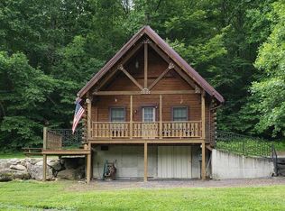 80 Cobblestone Row, Wolftown, VA 22748