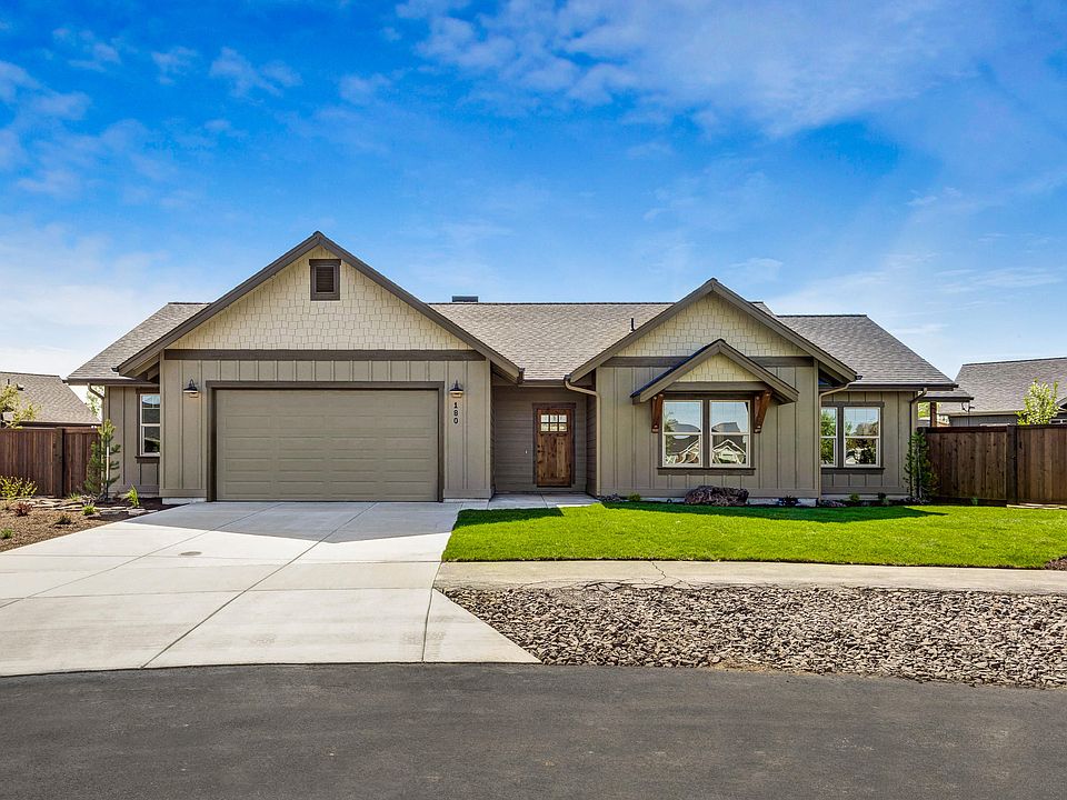 1st image of 180 NW Saddlehorn Ct