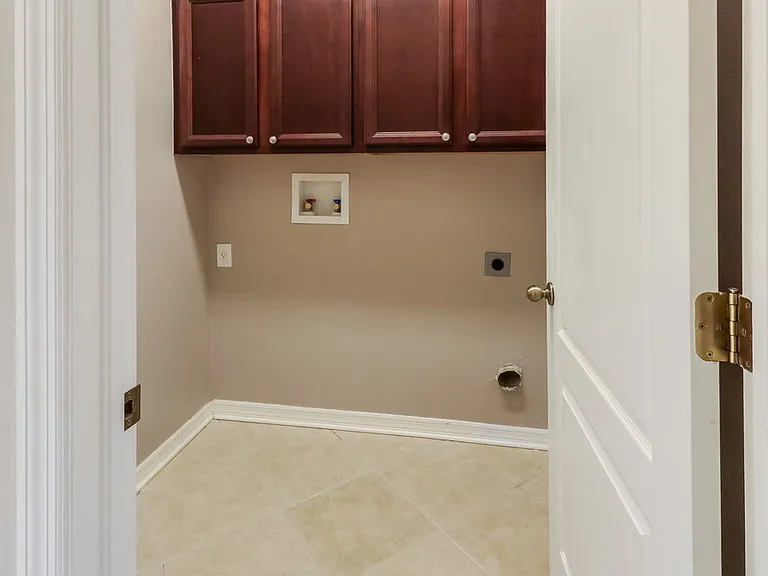 7926 Citrus Blossom Dr — Photo 8