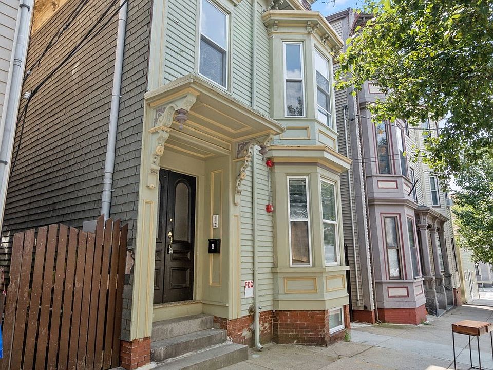1st image of 109 Eutaw St
