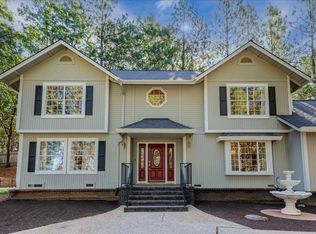 10802 Arrow Point Pl, Grass Valley, CA 95949