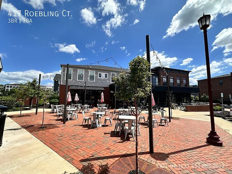 417 Roebling Ct — Photo 35