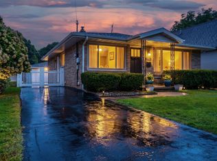 1307 Marion Ave, Saint Joseph, MI 49085