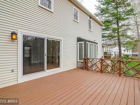 5th image of 8309 Epinard Ct