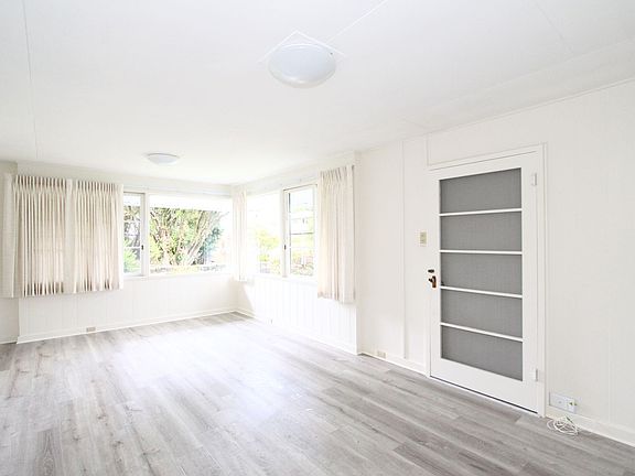 5th image of 3509 Akaka Pl