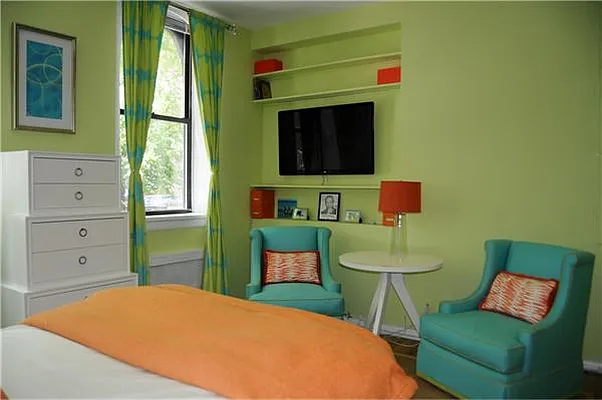 Rented by Peter Ashe | media 23