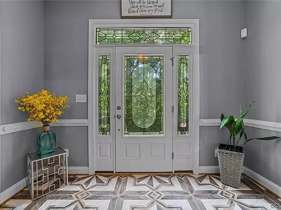 2nd image of 13631 Blue Heron Cir