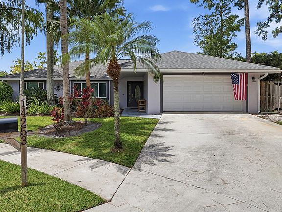 3rd image of 14253 Snowberry Drive