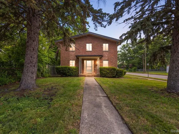 1631 E Elza Ave, Hazel Park, MI 48030