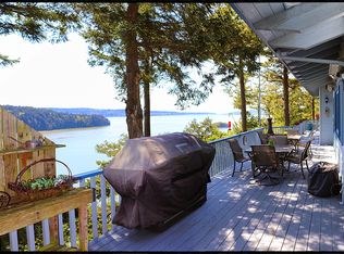 13 Eagles Nest Dr #A, La Conner, WA 98257
