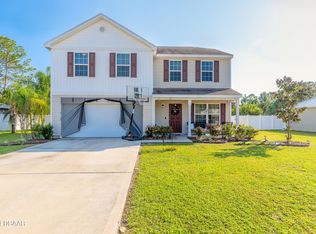 19 Raemoor Dr, Palm Coast, FL 32164
