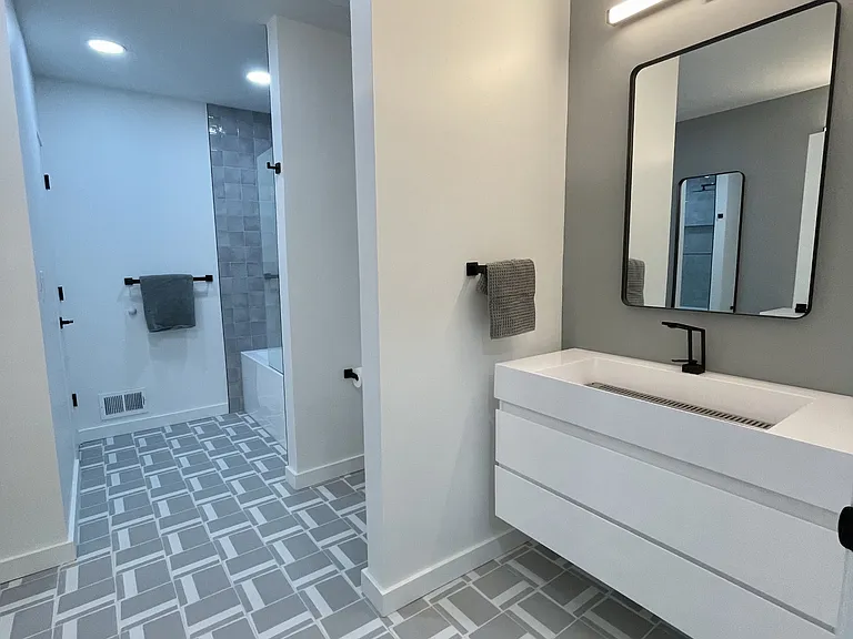 323 Gross St — Photo 21