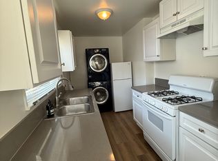 7052 Day St, Tujunga, CA 91042