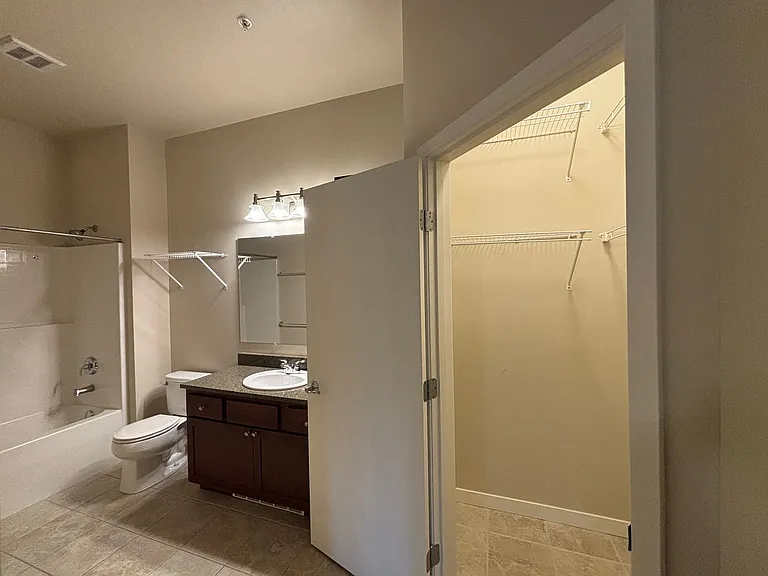 2222 152nd Ave NE #306 — Photo 11