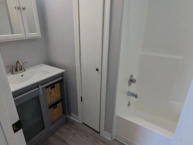 242 High St — Photo 3
