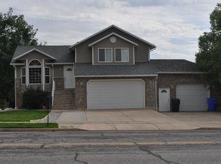 323 W 3100 N, Pleasant View, UT 84414