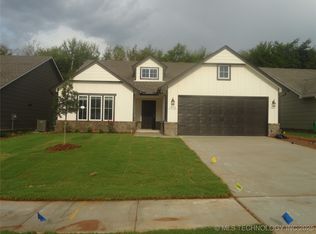 3812 N 33rd St, Broken Arrow, OK 74014