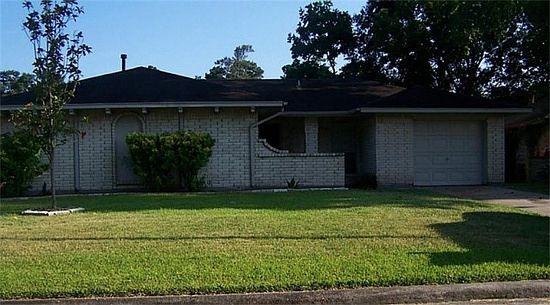 1st image of 2618 Foliage Green Dr