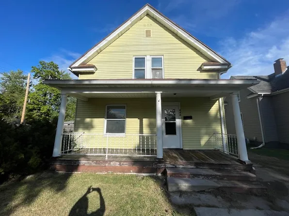 422 Studebaker St, South Bend, IN 46628