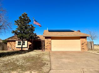 3010 Candlestick Ln, Enid, OK 73703