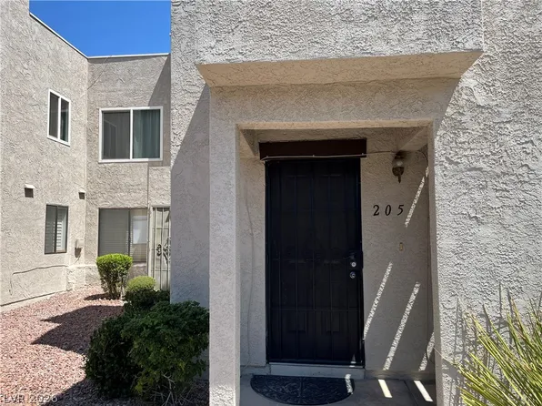 4241 Gannet Cir Unit 205, Paradise Town, NV 89103