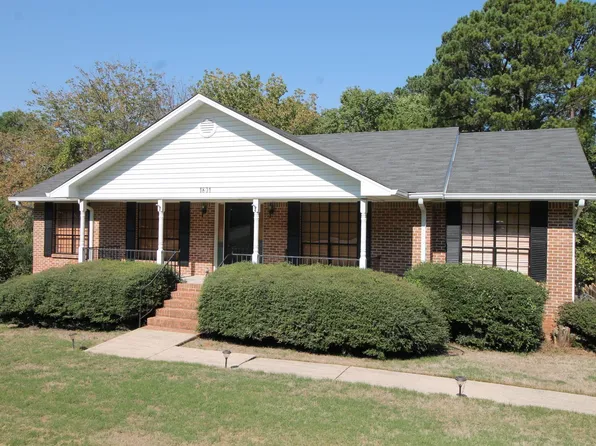 1801 Creely Dr, Birmingham, AL 35235