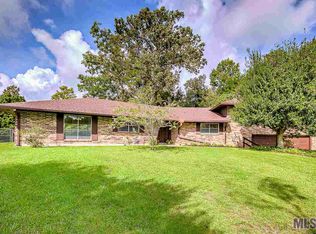 864 Diron Cir, Baton Rouge, LA 70810