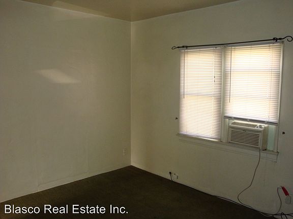 4th image of 2105 W D St #6186135