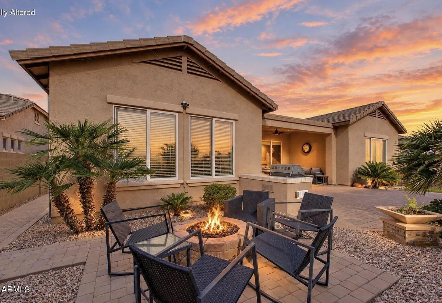 3 bed, 2.5 bath, 2658 sqft, $3,000 — Photo 1
