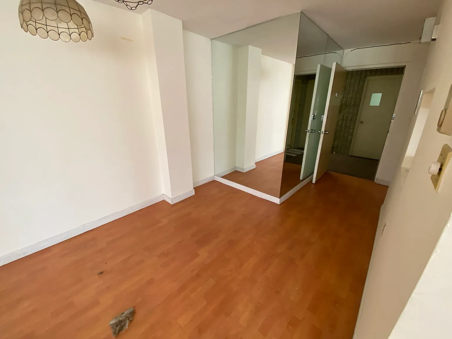 2 bed, $3,200 — Photo 4