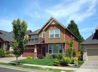 12724 SE Blackstone Ave, Happy Valley, OR 97086