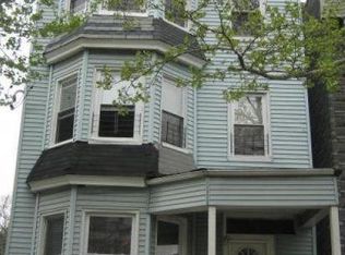 187 S 9th St #3, Newark, NJ 07107